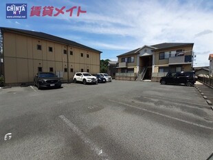 伊勢川島駅 徒歩15分 2階の物件外観写真